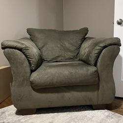 Oversized Olive Accent Chair 
