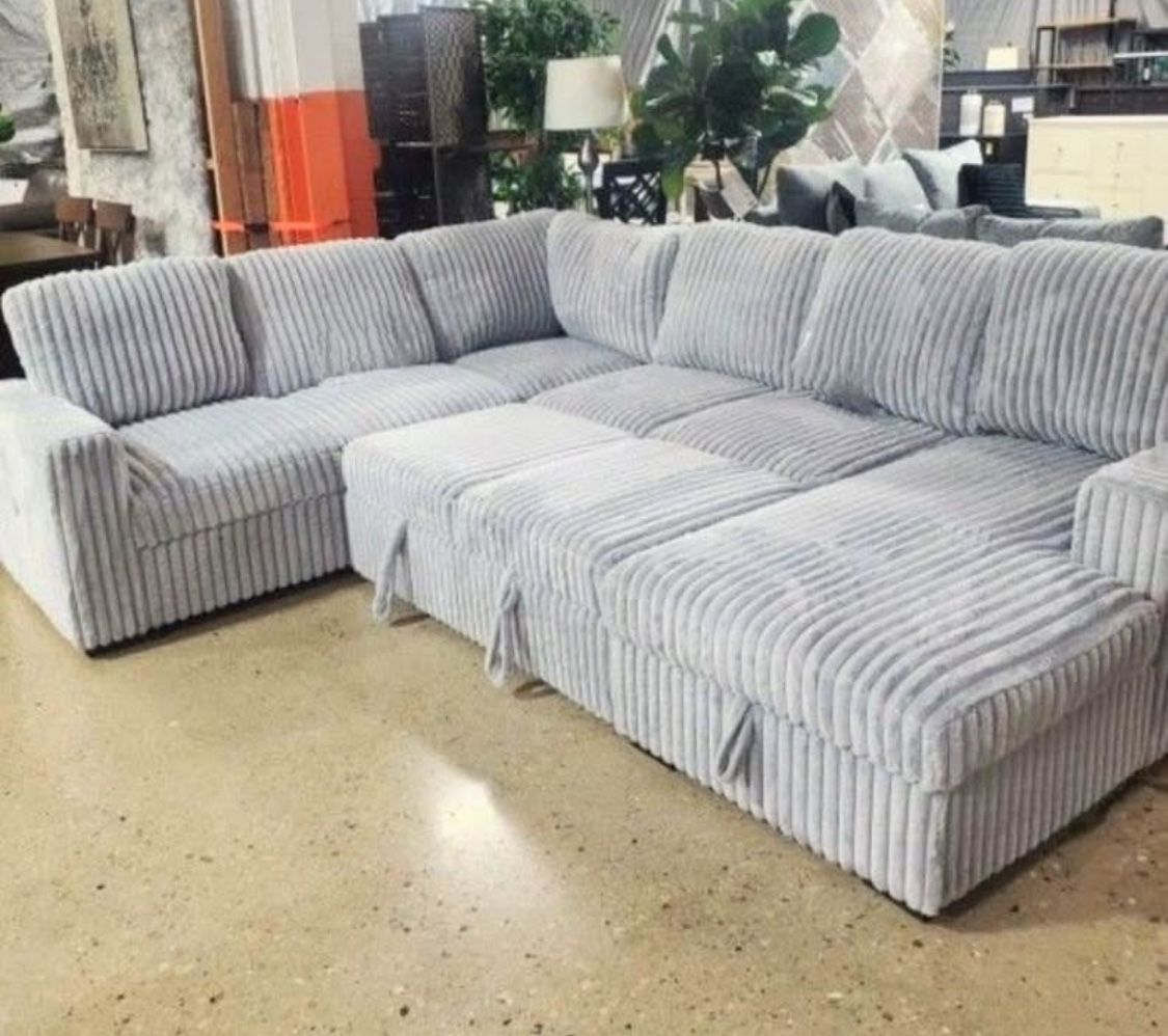 New Grey Ultra Soft 3 PC Sectional with Storage and USB