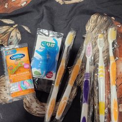 Toothbrush And Floss