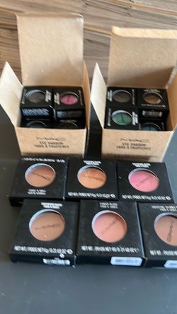MAC Eyes shadows