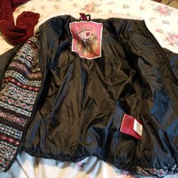 Vendo Chamarra size M Usada solo una ves 