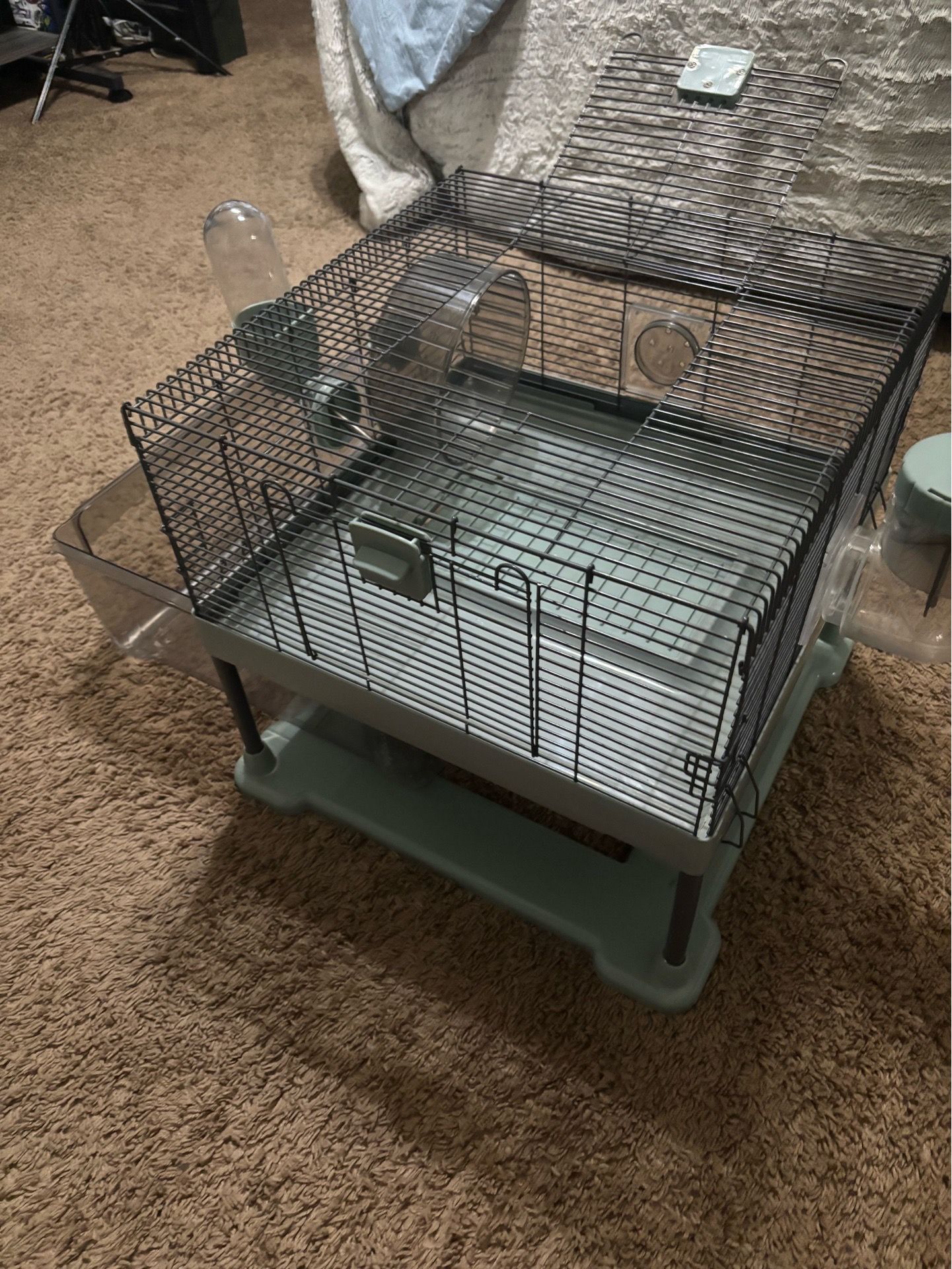 Hamster cage