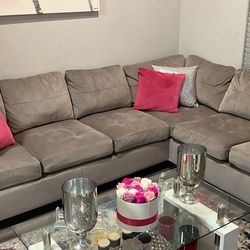 2 Piece- Sectional Sofa