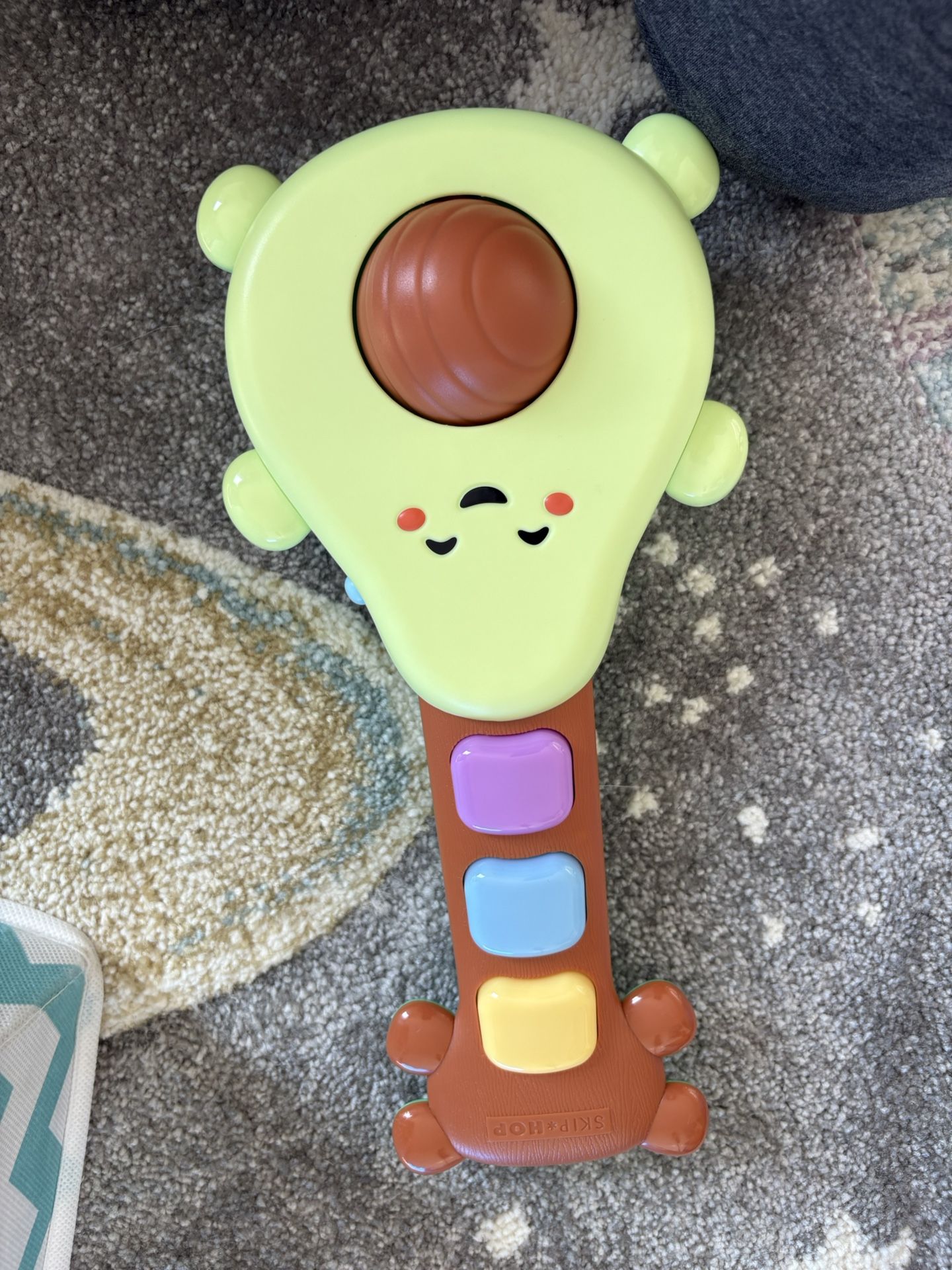 Avacado Guitar