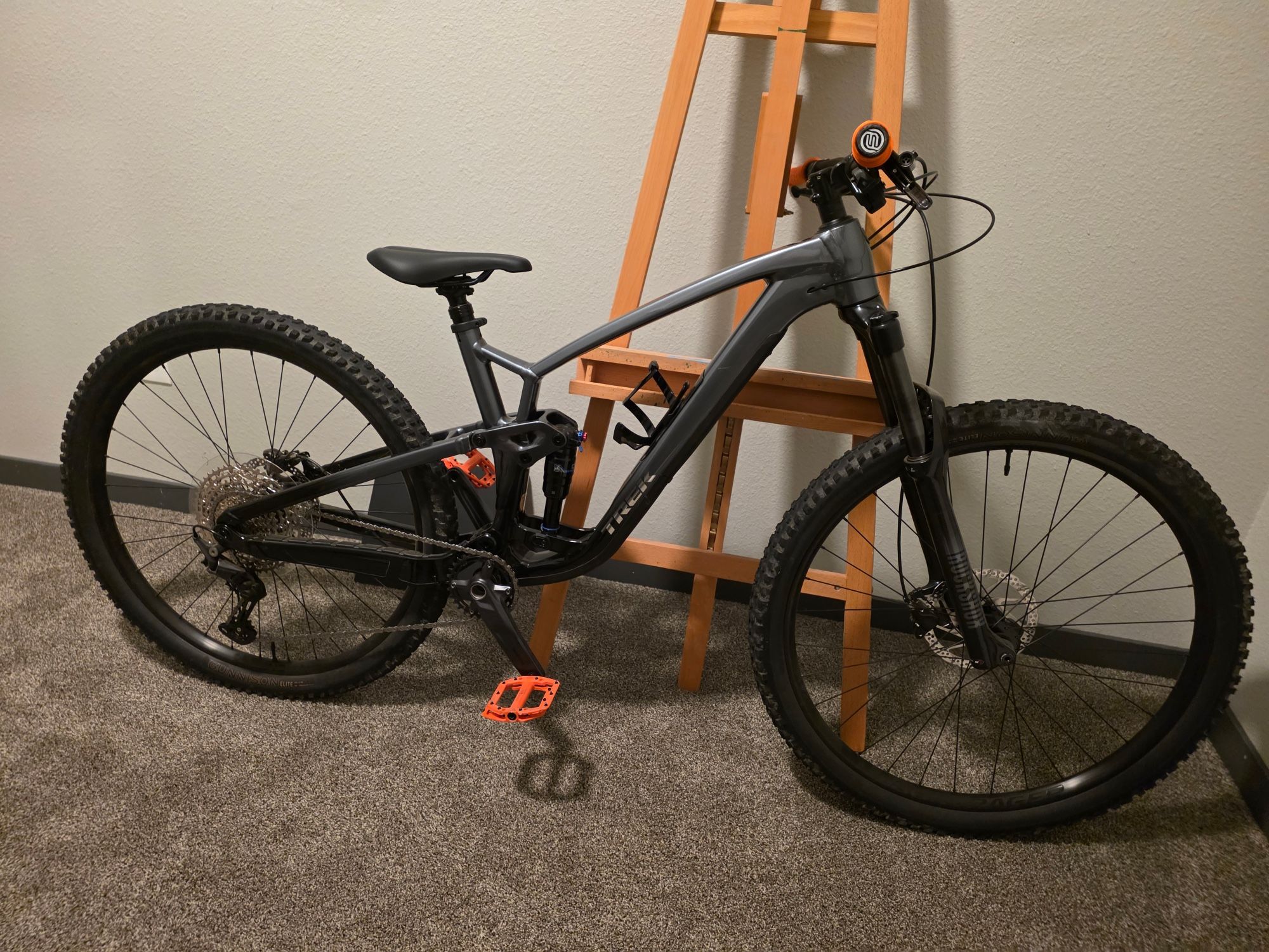 2025 fuel ex5 gen 6 size large