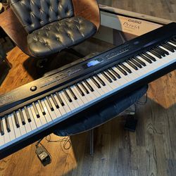 Casio Privia PX3 Pro Digital Piano & Master Keyboard Ex W/box
