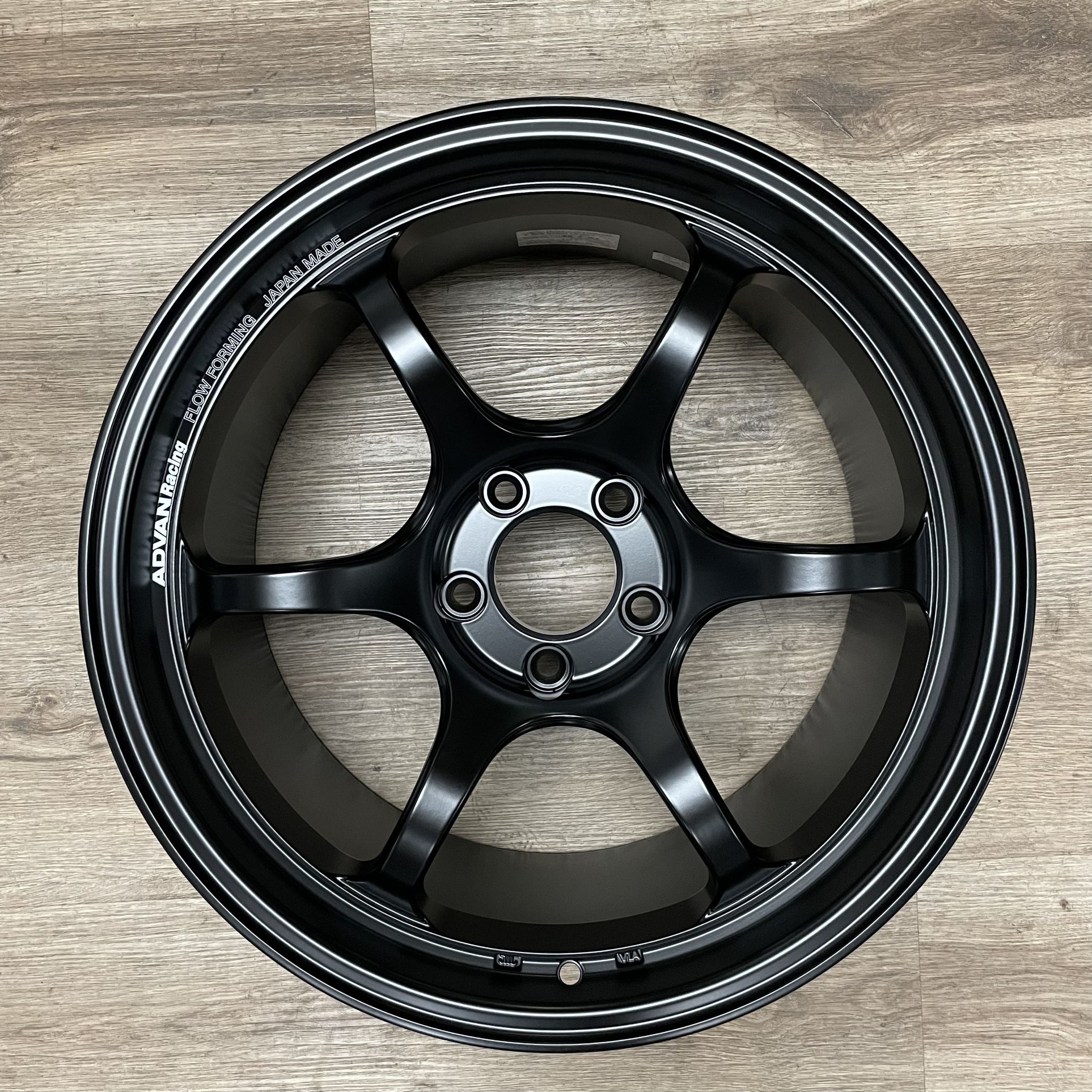Advan RGD2 18x9.5 +35 5x114.3 Semi Gloss Black (Brand New Set of 4)