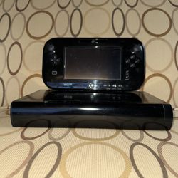 Nintendo Wii U Console Tested Works Great No HDMI Cord Used Pre Owned 2012 Good.