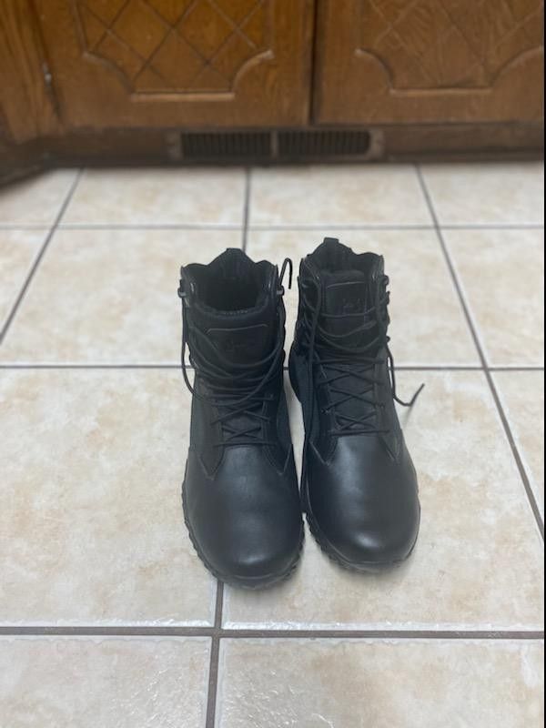 Brand New Work Boots size 10