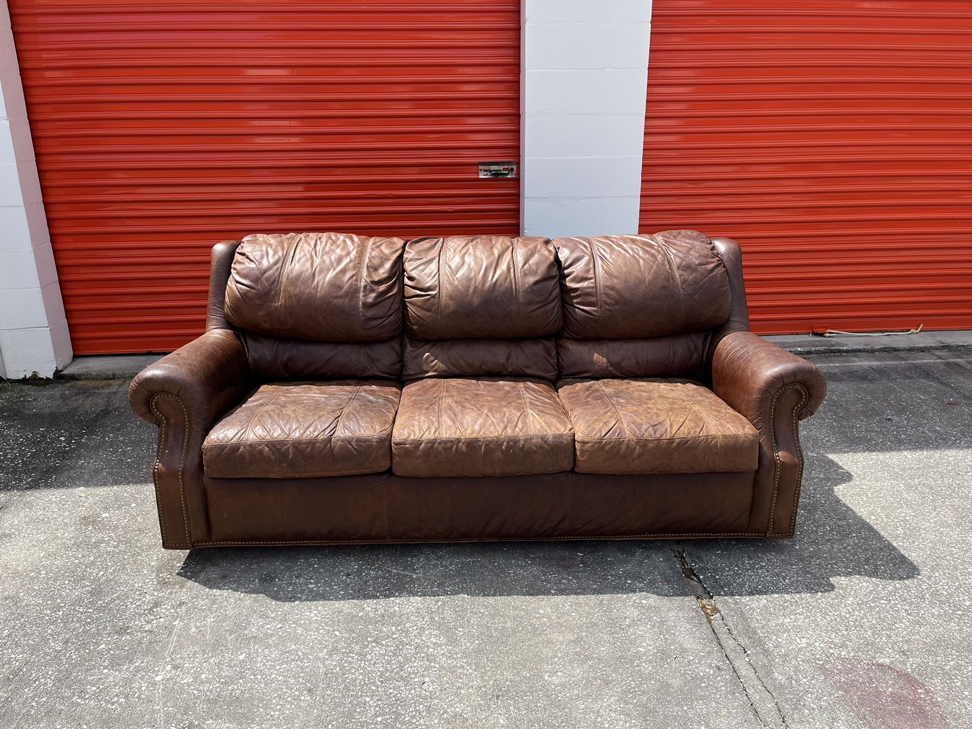 Brown Genuine Leather Couch - FREE DELIVERY 🚛