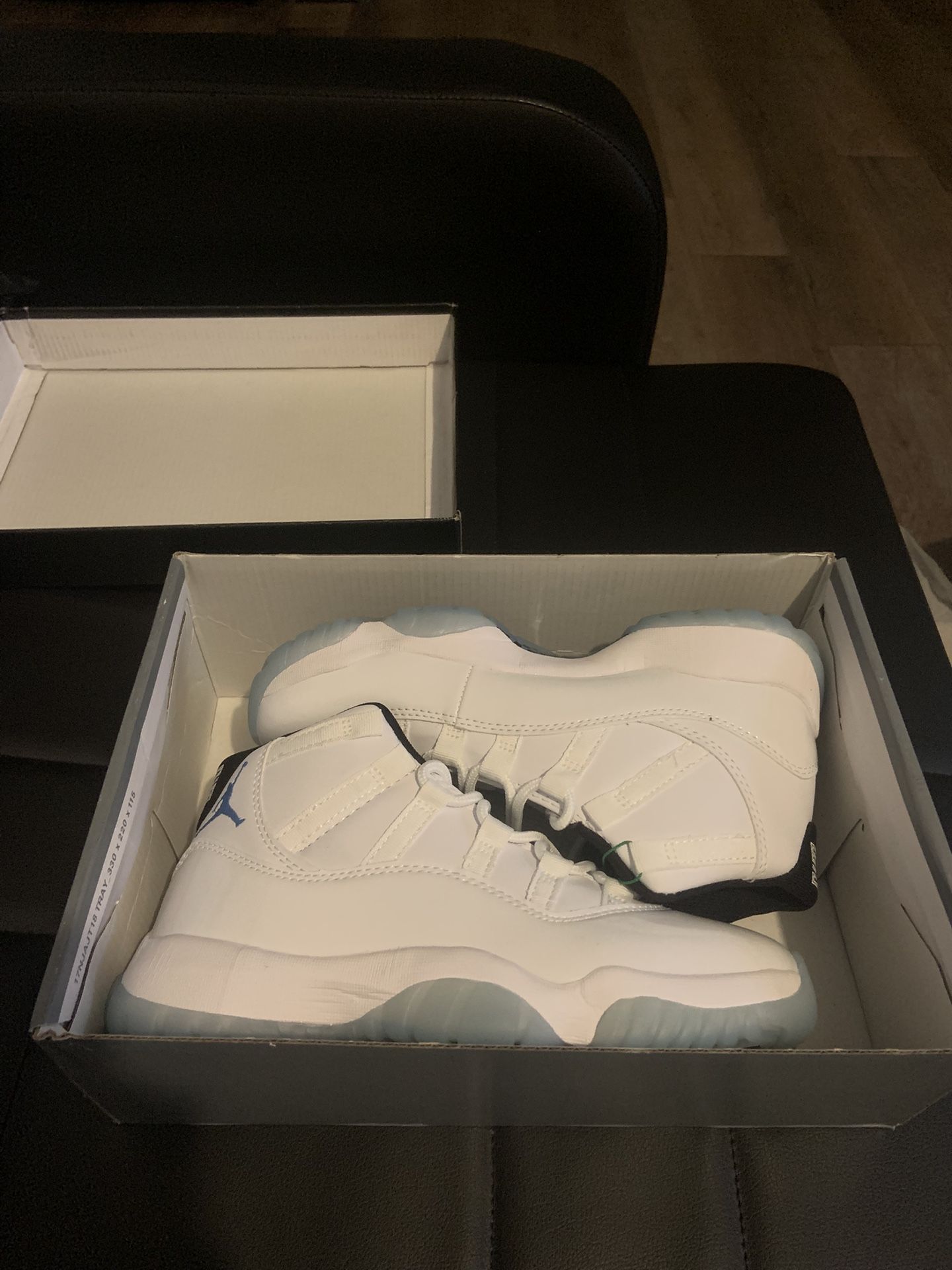 Jordan 11