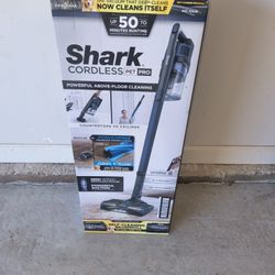 Shark Cordless Pet Pro Stick Vacuum 