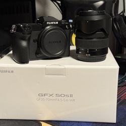 Fujifilm GFX 50sII (51.4 MP) W/ GF 35-70mm