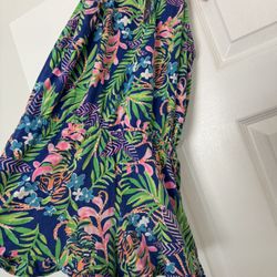 Lilly Pulitzer girls romper,navy romper if it’s posted it’s available.Msg4pickup