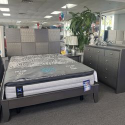 Special Deal🚨Beautiful Grey 5pc Bedroom Set On Sale $699