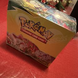 Evolving Skies Booster Box