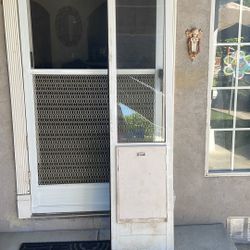 Dog Sliding Door Entry