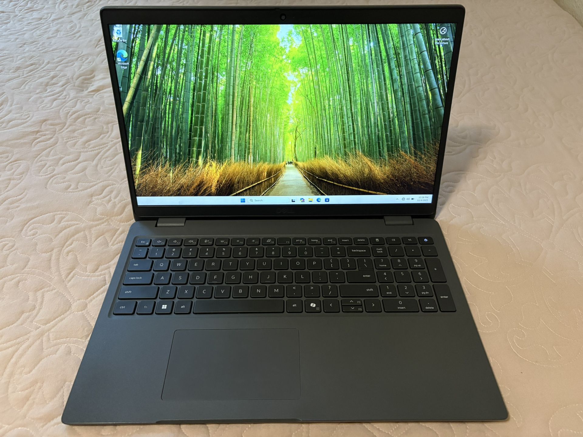 Dell Latitude 3550 – 13th Gen i7 – 16GB DDR5 – 256GB NVMe SSD – Good Condition