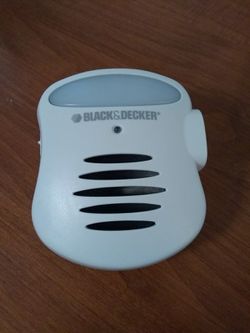 Free: Black & Decker MDL 411 Ultrasonic Pest Repeller - Other Home &  Gardening Items -  Auctions for Free Stuff