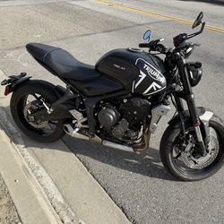 2022 Triumph Trident