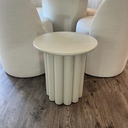 WEST ELM Hera side Table