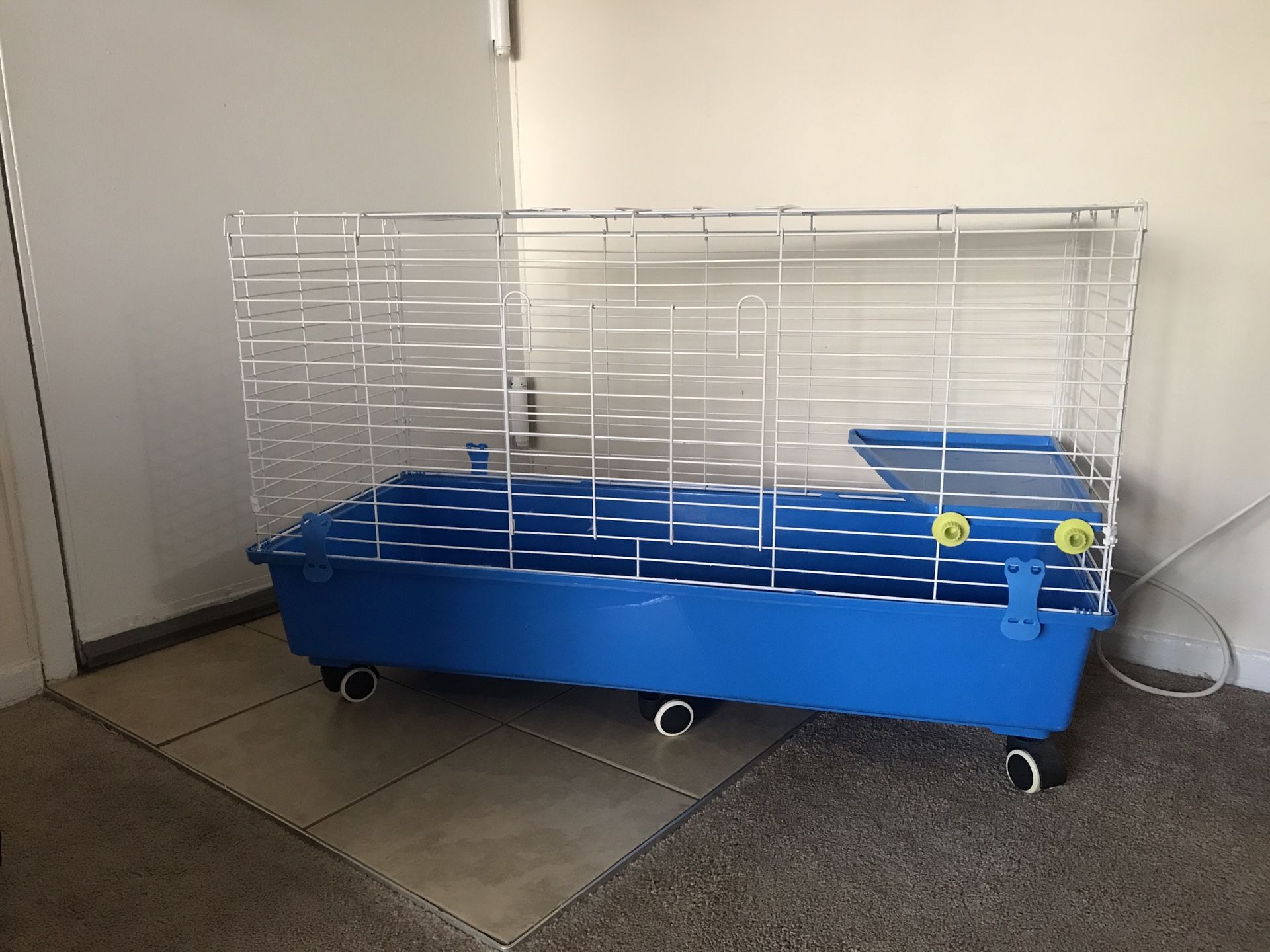 Small pet cage