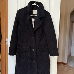 sherpa coat women's small never worn
