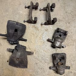Toyota Camry 2013 Hybrid Front And Back Brake Calipers