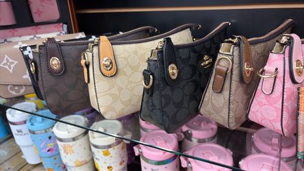 Coach hand bags