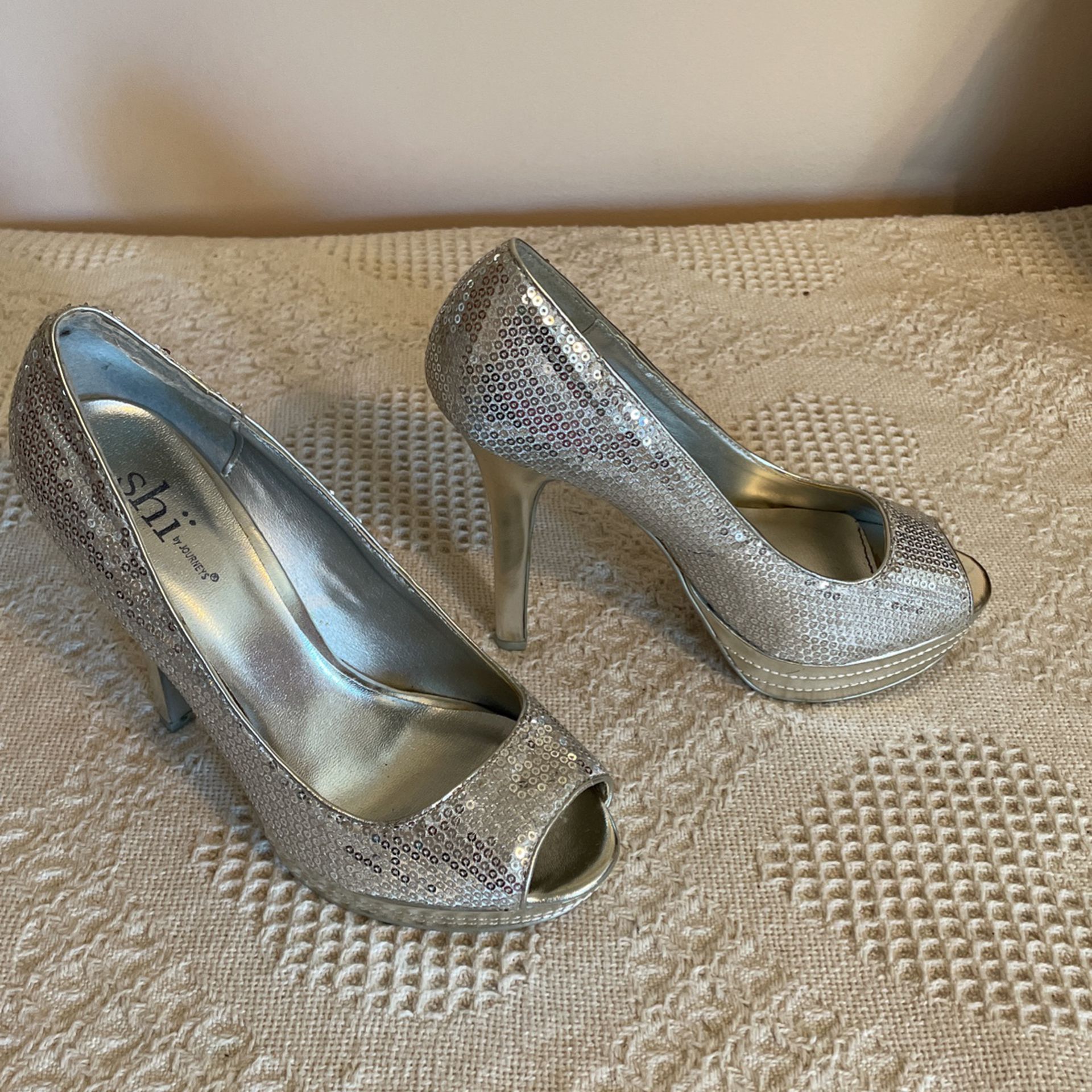 Silver Sequin Dress Shoes.