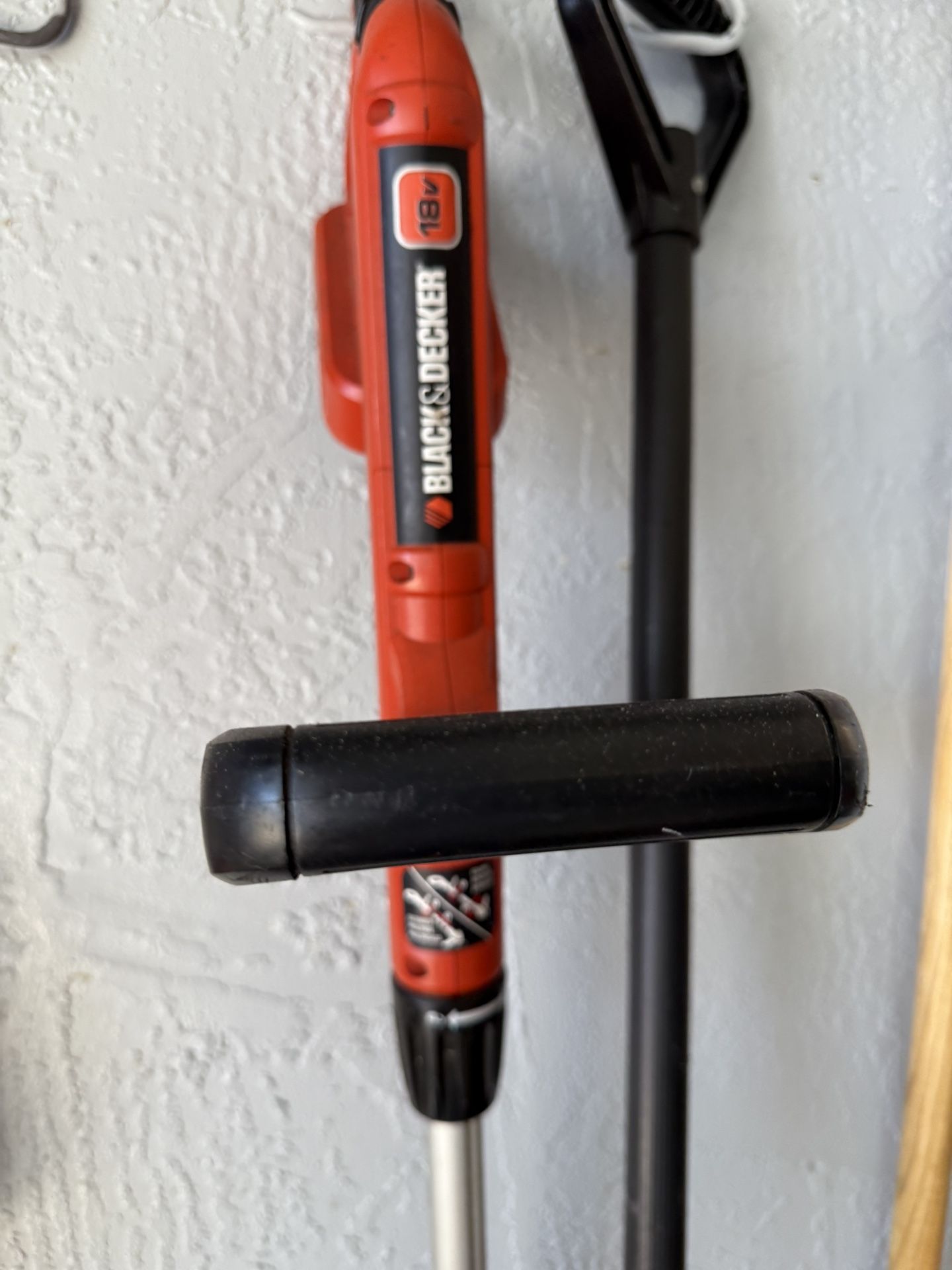 Black And decker Trimmer