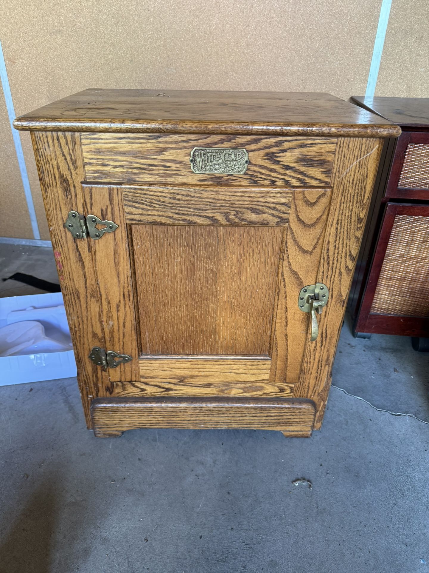 Vintage White Clad Ice Box