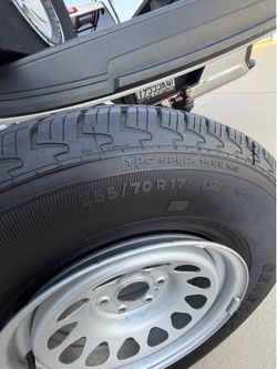 Truck tires