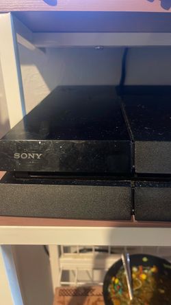 Sony PlayStation 4 Console