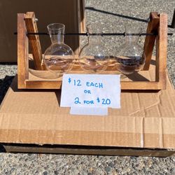 NEW! Glass Tabletop Plant Organizer ( 3 bulb) 