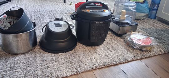 🔥 Kitchen Appliance Bundle – Excellent Condition LIKE NEW! – Moving Sale