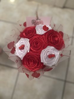 Eternal Bouquet 7 Count