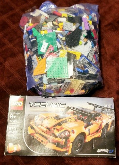 Huge Lot Of Legos