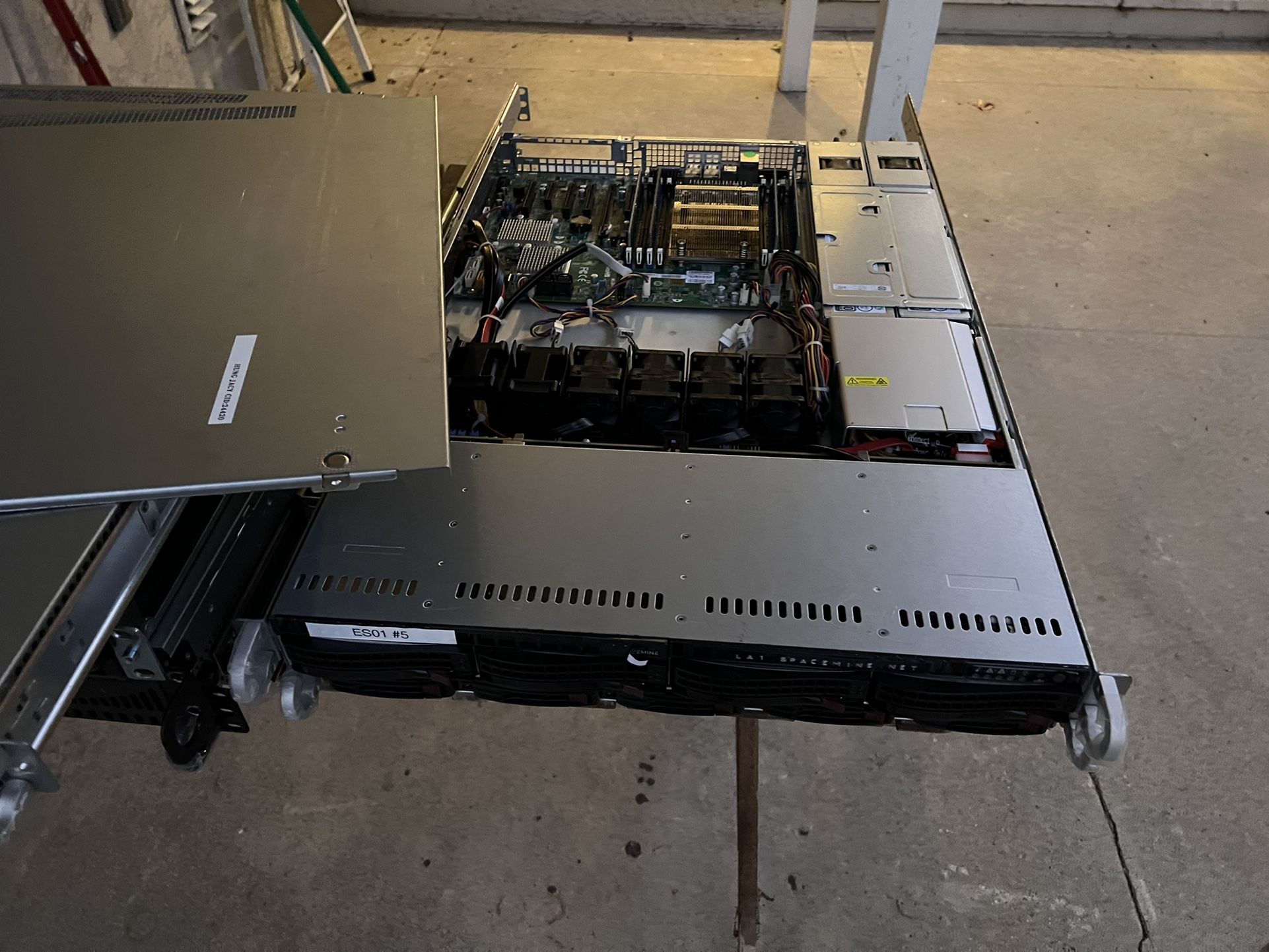 1U Supermicro Server Intel Xeon E5 1650v3 64GB DDR4 RAM