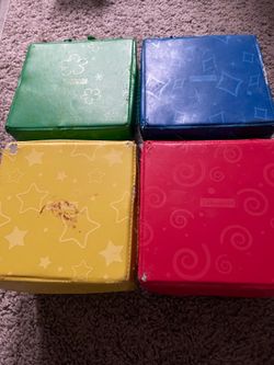Lakeshore color box sorting set