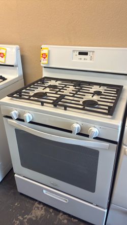 Nice Whirlpool gas stove
