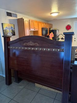 Queen bed set