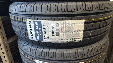 Kumho Solus TA11 225/65 R17 Tires
