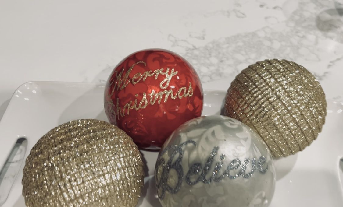 Sparkly Christmas Balls