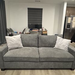 NEED GONE ASAP!! LIKE NEW! Living Spaces couch set