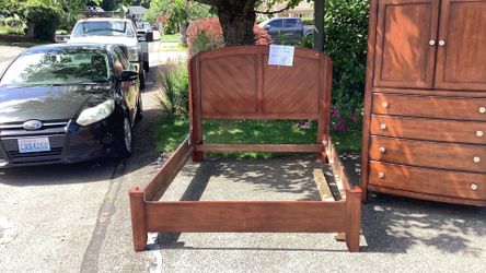 Queen bed & Armoire