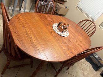 Oak Oval Dining Table with 4 Chairs