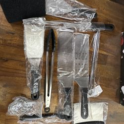 BBQ Grill Tools Set – Griddle Accessories Kit