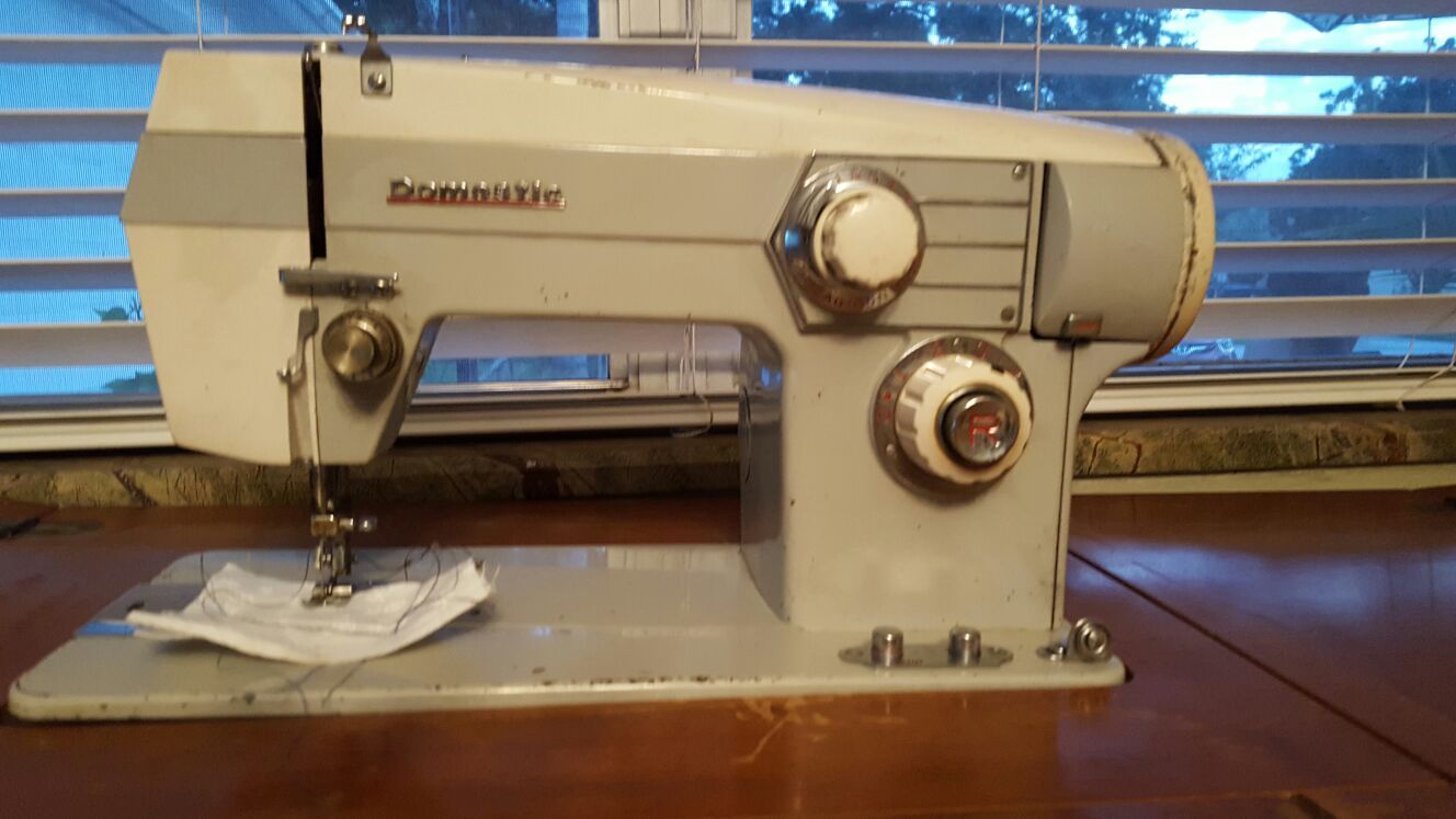 Domestic Sewing machine Model 264R for Sale in Dunedin, FL OfferUp