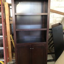 Very Good Condition Shelf 